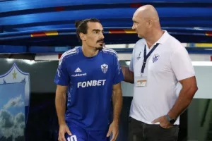 Ανόρθωση - Απόλλωνας: Πίττας... από αέρος και επιστροφή στην κορυφή! (Φώτος)