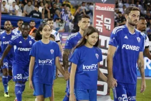 Ανόρθωση - Απόλλωνας: Πίττας... από αέρος και επιστροφή στην κορυφή! (Φώτος)
