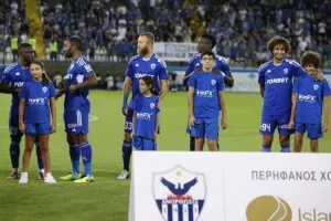 Ανόρθωση - Απόλλωνας: Πίττας... από αέρος και επιστροφή στην κορυφή! (Φώτος)