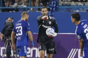 Ανόρθωση - Απόλλωνας: Πίττας... από αέρος και επιστροφή στην κορυφή! (Φώτος)