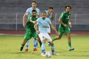ΑΕΖ-Πάφος: Άνετη πρόκριση με τριάρα