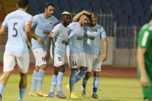 ΑΕΖ-Πάφος: Άνετη πρόκριση με τριάρα