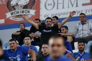 (ΦΩΤΟΣ) Ο κόσμος στο ''Τάσος Μάρκου'' 