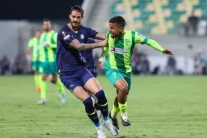 ΑΕΚ - Φενέρ: Προσπάθησε αλλά ηττήθηκε... από τα 11 βήματα (φώτος)