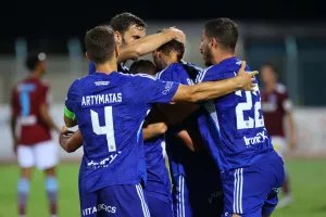ΕΝΠ-Ανόρθωση: Καλύτερη η "Κυρία", αλλά συμβιβασμός... (φώτος)