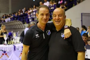 H απονομή και το πάρτι των κοριτσιών της Νεάπολης! (φώτος)