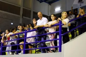 H απονομή και το πάρτι των κοριτσιών της Νεάπολης! (φώτος)