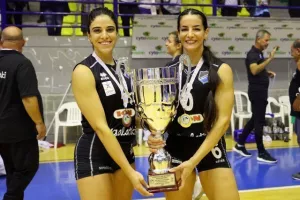 H απονομή και το πάρτι των κοριτσιών της Νεάπολης! (φώτος)