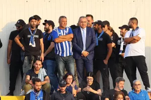 O... Aνορθωσιάτης Υπουργός στο ΜΑΚ