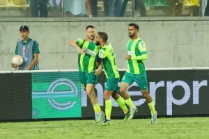 ΑΕΚ- Ντιναμό Κ: Μένει... ΕΥΡΩΠΗ με σούπερ Άλτμαν (Και άγχος στο φινάλε)! (Φώτος)