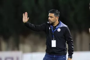 ΕΝΠ - Ολυμπιακός: Βυσσινί ανατροπή και πολύτιμο τρίποντο! (φώτος)