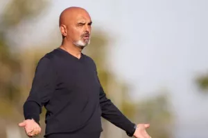 Βέλιτς: «Έπρεπε να ξαναδεί το πέναλτι ο διαιτητής»