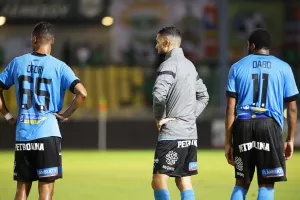 Απόλλων: Η κίνηση των παικτών μετά την ήττα (βίντεο/φώτος)