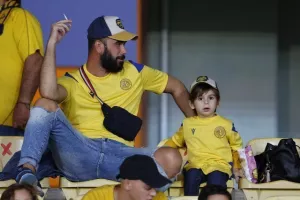 (ΦΩΤΟΣ) Ο κόσμος στο Τσίρειο 