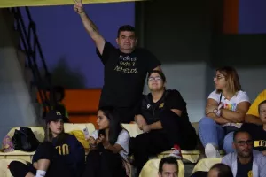 (ΦΩΤΟΣ) Ο κόσμος στο Τσίρειο 