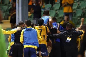 ΑΕΛ - Νέα Σαλαμίνα: Ο Μπρούνο "γκρέμισε" την Ανατολική! (φώτος)