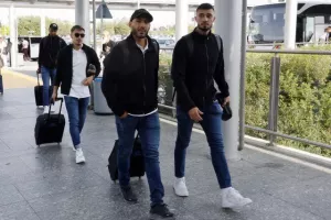 Άφιξη παικτών, 'μέσα' οι Ρομπέρζ, Φιλιώτης (φώτος)