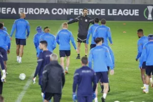To KERKIDA στο "Košická Futbalová Aréna"- Η προπόνηση του Απόλλωνα (βίντεο/φώτος)