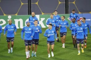 To KERKIDA στο "Košická Futbalová Aréna"- Η προπόνηση του Απόλλωνα (βίντεο/φώτος)