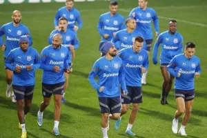 To KERKIDA στο "Košická Futbalová Aréna"- Η προπόνηση του Απόλλωνα (βίντεο/φώτος)