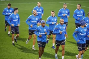To KERKIDA στο "Košická Futbalová Aréna"- Η προπόνηση του Απόλλωνα (βίντεο/φώτος)