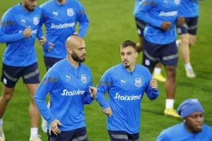 To KERKIDA στο "Košická Futbalová Aréna"- Η προπόνηση του Απόλλωνα (βίντεο/φώτος)