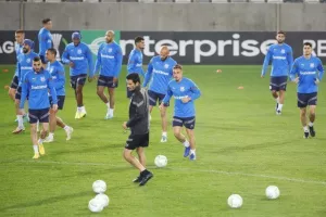 To KERKIDA στο "Košická Futbalová Aréna"- Η προπόνηση του Απόλλωνα (βίντεο/φώτος)