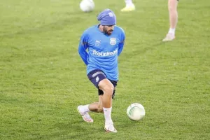 To KERKIDA στο "Košická Futbalová Aréna"- Η προπόνηση του Απόλλωνα (βίντεο/φώτος)