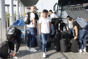 ΦΩΤΟΣ/Πέταξε για Ολλανδία ο Απόλλωνας - Μαζί του το kerkida.net
