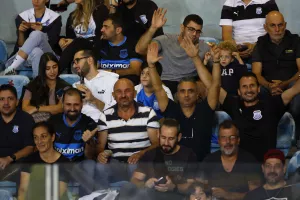 (Φωτορεπορτάζ) Ο κόσμος στο "Τσίρειο"