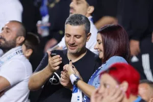 Απόλλων - Άλκμααρ: ΠΡΩΤΗ νίκη με Ρομπέρζ και... μέσα στην πρόκριση! (Φώτος)