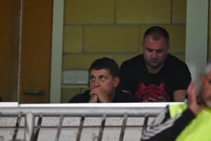 Πολλά ο Μιλόγεβιτς