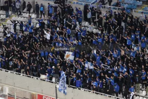 Έμειναν στη Νότια και τραγουδούσαν οι "Μαχητές" (βίντεο/φώτος)