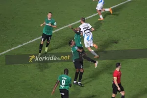 Γκεριέρ/Σκόραρε, πανηγύρισε και έδωσε το χέρι στον Γιοβάνοβιτς (φώτος)