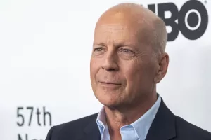 Ο Bruce Willis δημιουργεί «ψηφιακό κλώνο» για να παίζει στις ταινίες του!