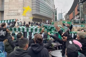 Ψηλά τα πράσινα κασκόλ: "Σηκώστε τα ψηλά, φωνάξτε δυνατά, Ομόνοια!" (βίντεο)