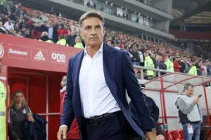 Μίτσελ: «Δεν μπορώ να δεχτώ την ήττα από ΠΑΟΚ. Διαφωνώ με όσα λέγονται κατά των παικτών μου»