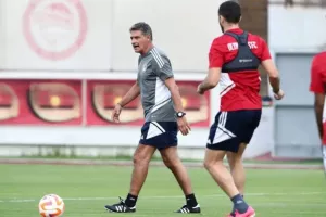 «Ο Ατρόμητος ξέρει να βάζει δύσκολα στον Ολυμπιακό»