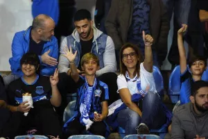 (Φωτορεπορτάζ) Ο κόσμος στο Τσίρειο