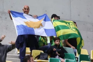 (Φωτορεπορτάζ) Οι φίλοι της ΑΕΚ στην "Αρένα"