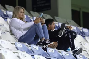 (Φωτορεπορτάζ) Ο κόσμος στο "ΠΑΠ"