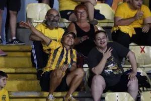 (Φωτορεπορτάζ) Ο κόσμος στο Τσίρειο