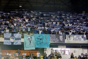 Sold out οι Παφίτες! (φώτος)
