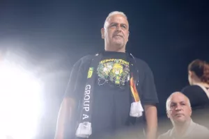 (Φωτορεπορτάζ) Οι φίλοι της ΑΕΚ στην "Αρένα"