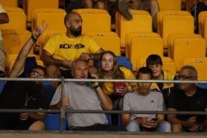 (Φωτορεπορτάζ) Ο κόσμος στο Τσίρειο