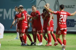 Δόξα - Ομόνοια: Ουσιαστική και “διπλό” με Μπρούνο και Μπέζους!