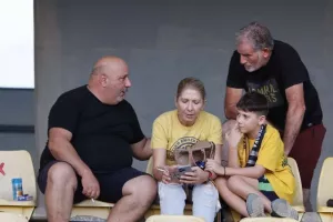 (Φωτορεπορτάζ) Ο κόσμος στο Τσίρειο