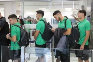 Επιβίβαση και OFF to Manchester/ΦΩΤΟΣ 