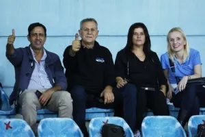 (Φωτορεπορτάζ) Ο κόσμος στο Τσίρειο