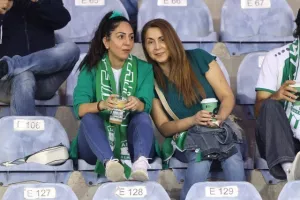 (Φωτορεπορτάζ) Ο κόσμος στο "ΠΑΠ"